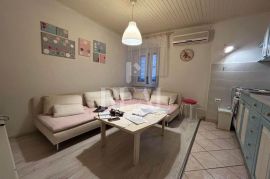 Prodaja stana u centru grada  56 m2 2S+DB, Rijeka, شقة