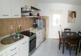 Najam sobe u neposrednoj blizini centra grada  15 m2, Rijeka, Wohnung