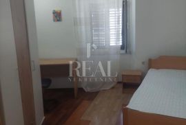 Najam sobe u neposrednoj blizini centra grada  15 m2, Rijeka, Appartement