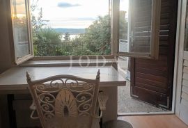 DRAMALJ, studio- apartman sa velikom terasom, Crikvenica, Daire