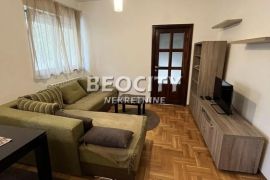 Vračar, Crveni krst, Sazanova, 1.5, 32m2, Vračar, Appartment