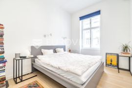 Zagreb, Trg bana Jelačića, prekrasan dvosoban stan 66 m2 s balkonom, Zagreb, Flat