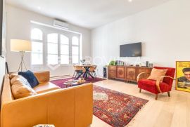 Zagreb, Trg bana Jelačića, prekrasan dvosoban stan 66 m2 s balkonom, Zagreb, Wohnung