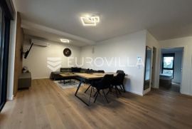 Zadar, Borik prekrasan trosobni stan u prizemlju NKP 91 m2 s bazenom, dugoročni najam, Zadar, Appartment