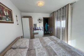 Vir, južna strana apartman E4, 180m od mora, Vir, Kвартира