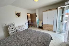 Vir, južna strana apartman E5, 180m od mora, Vir, Flat