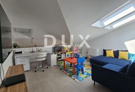 RIJEKA, BULEVARD - luksuzni stan, NOVOGRADNJA, GARAŽA!!!, Rijeka, Appartement