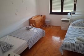 Prilika smještaj za radnike, Trogir, Wohnung