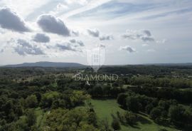 Labin, zemljište s građevinskom dozvolom na mirnoj lokaciji, Labin, Land