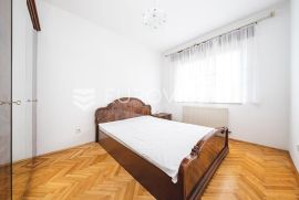 Zagreb, Bukovačka cesta, trosoban stan NKP 110 m2 + GPM i PM, Zagreb, Kвартира