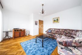 Zagreb, Bukovačka cesta, trosoban stan NKP 110 m2 s garažom + PM, Zagreb, Appartment