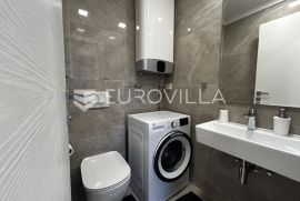 Zadar, Borik prekrasan moderan stan, Swim Spa jacuzzi, dugoročan najam NKP 112m2, Zadar, Appartment