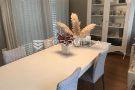 Istra, Rovinj, luksuzni penthouse NKP 186m2  na super lokaciji s dva garažna mjesta, Rovinj, Appartment