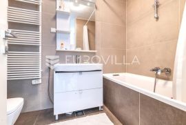 Zagreb, Ban centar, luksuzan dvosoban stan s terasom NKP 63 m2, Zagreb, Appartement