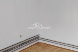 Voždovačka crkva, Vojvode Stepe, 34m2 ID#1446, Voždovac, Daire