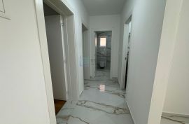 Apartman PRODAJA Vir 84 m2, 1. kat, 100 m od mora, pogled na more, Vir, شقة