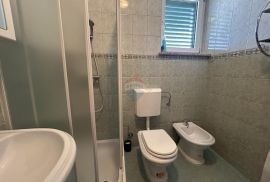 Dvosoban stan u blizini Poreča s pogledom na more, Poreč, Appartement