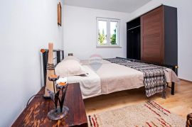 Rovinj,2 uređena stana,350m od plaže, Rovinj, Apartamento