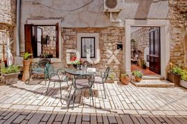 ISTRA, ROVINJ - Apartman u srcu grada 70 metara od mora!, Rovinj, Appartment