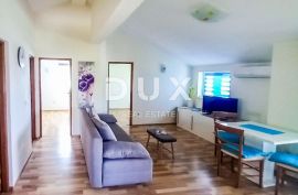 MALI LOŠINJ - Etaža s pogledom na more u mirnom dijelu otoka, Mali Lošinj, Appartment