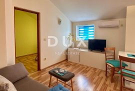 MALI LOŠINJ - Etaža s pogledom na more u mirnom dijelu otoka, Mali Lošinj, Appartement