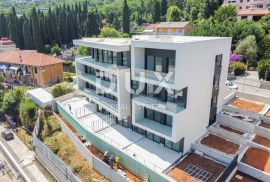 OPATIJA, CENTAR – izvanredan penthouse u novogradnji, terasa, pogled na more, garaža, Opatija, Διαμέρισμα