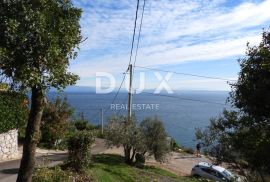 OPATIJA, MEDVEJA- villa 100m2 s  bazenom i panoramskim pogledom na more + okoliš 815m2, Lovran, Maison