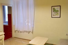 Stan Pećine, Rijeka, Apartamento