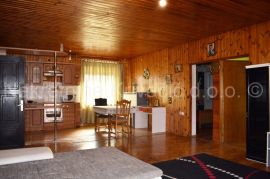 Stambeno - poslovna građevina pogodna za hostel, Bjelovar, Propiedad comercial