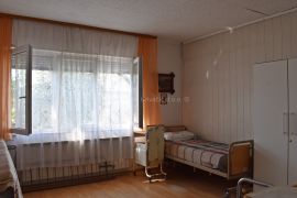 Stambeno - poslovna građevina pogodna za hostel, Bjelovar, Propriedade comercial