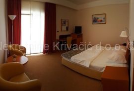 Hotel  PRODAJA !, Crikvenica, Propiedad comercial