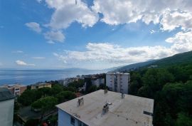 Stan Opatija, 82 m2, pogled na cijeli Kvarner, Opatija, Appartment