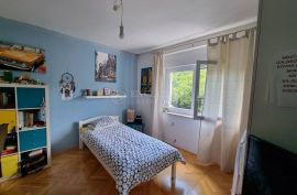 Stan Opatija, 82 m2, pogled na cijeli Kvarner, Opatija, Flat