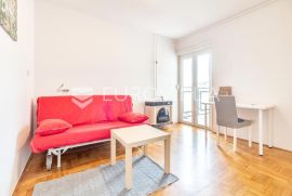 Zagreb, Trešnjevka, funkcionalna garsonjera NKP 28 m2 + PM, Zagreb, Flat