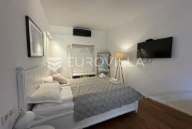 Istra, Rovinj, uređen apartman u strogom centru grada, Rovinj, Коммерческая недвижимость