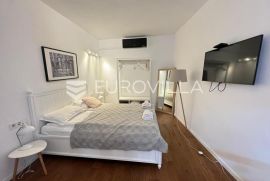 Istra, Rovinj, uređen apartman u strogom centru grada, Rovinj, Propiedad comercial