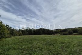 Istra, Rakotule, građevinsko zemljište 1.065m2, Karojba, أرض