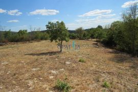 Buzet - građevinsko zemljište, Buzet, Land