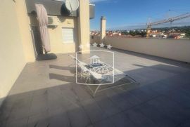 Zadar - Penthouse 100.44m2 novi stan kompletno namješten! 359000€, Zadar, Appartment