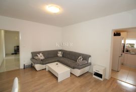 Istra - Poreč, uređeni stan 2S+DB na atraktivnoj lokaciji, Poreč, Appartment