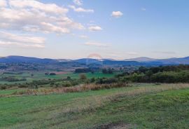 Ogulin, Međeđak , Građevinsko - poljoprivredno zemljište u komadu ukupno 115 335 m2, Ogulin, Terreno