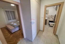 OPATIJA - jednosobni stan za dugoročni najam sa pogledom na more, Opatija, Apartamento