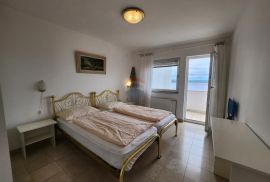 Dramalj, Crikvenica - stan 2s+db sa terasom s pogledom i parking, Crikvenica, Appartment