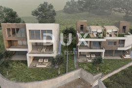 OPATIJA, MATULJI- građevinsko zemljište 830m2 S  GRAĐEVNOM DOZVOL0M!!! i s pogledom na more za stambenu zgradu- stanove, Matulji, Terrain