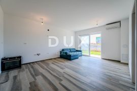 ISTRA,PULA - Prekrasan novi stan s dvorištem!, Pula, Apartamento