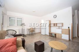 Rakovica, Kneževac, Mome Stanojlovića, 1.0, 33m2, Rakovica, Appartment