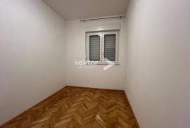 Škurinje, 3-soban s dnevnim boravkom, iznajmljivanje, Rijeka, Appartement