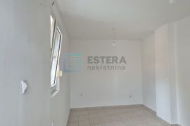 Stan (2x garsonijera) PRODAJA -28 m2+23m2+podrum- SAVSKA, Zagreb, Apartamento