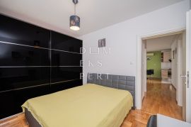 Dvosoban stan s vrtom i dva parkinga, 59m2, Maksimir, Appartement