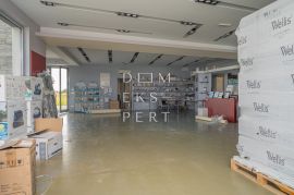 Stambeno poslovni objekt, 310 m², Belovar, Sesvete, Sesvete, Propiedad comercial